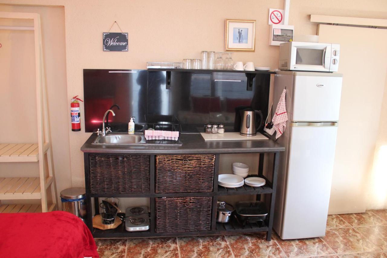 25 On Fitzpatrick Apartment Parow Luaran gambar
