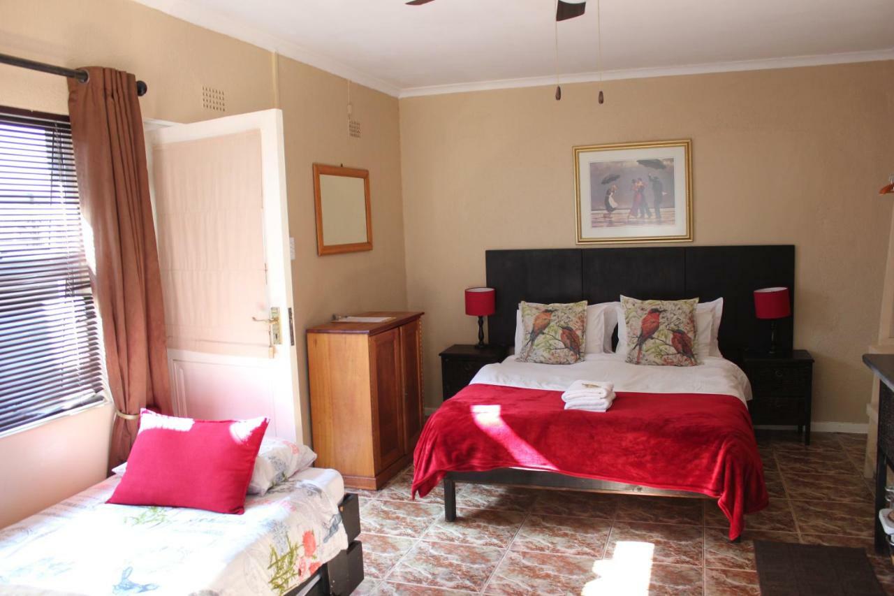 25 On Fitzpatrick Apartment Parow Luaran gambar
